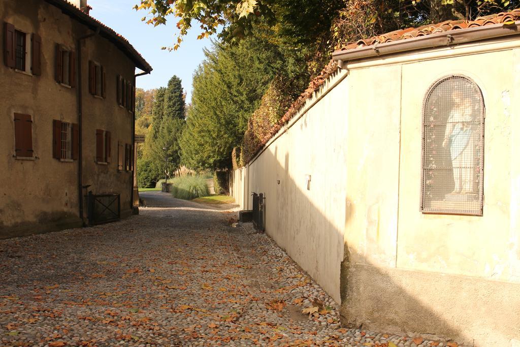 L' Antica Corte Lazzago โกโม ภายนอก รูปภาพ