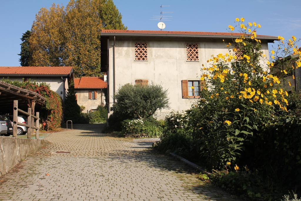 L' Antica Corte Lazzago โกโม ภายนอก รูปภาพ