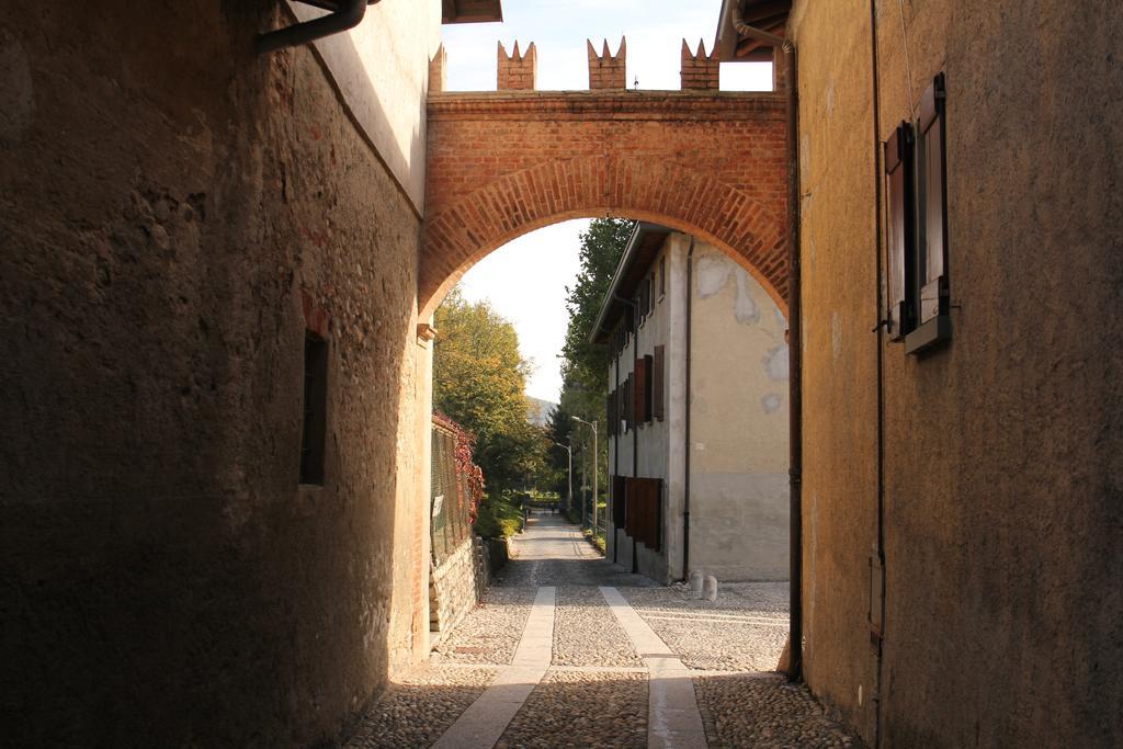 L' Antica Corte Lazzago โกโม ภายนอก รูปภาพ